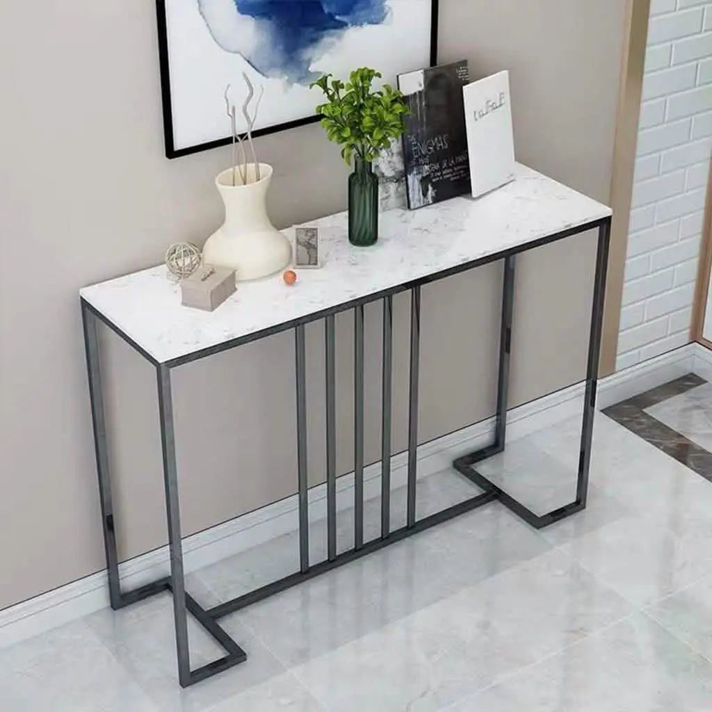 NArt82 - Metal console