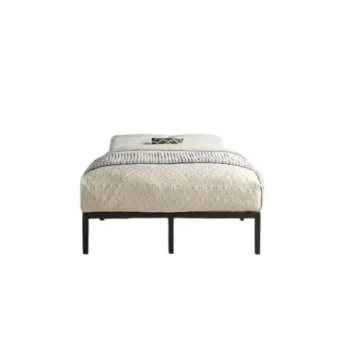 NArt33 - Metal Bed