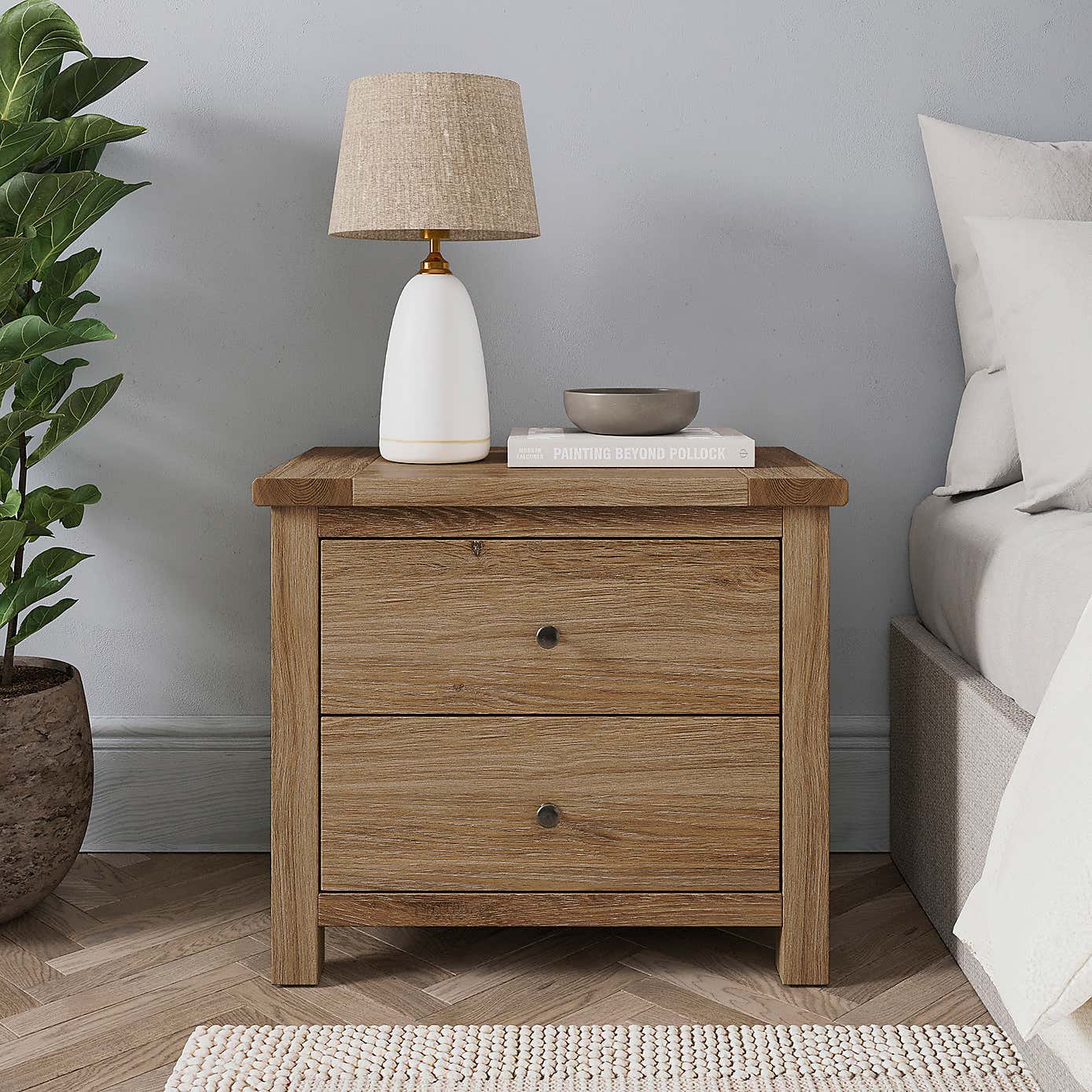 Chest of drawers