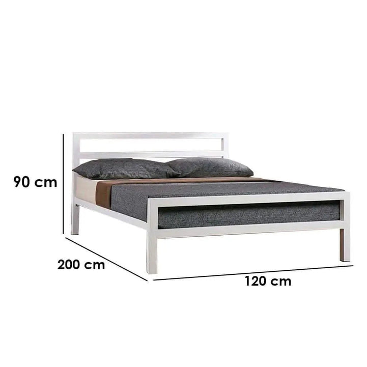 NArt102 - Metal Bed