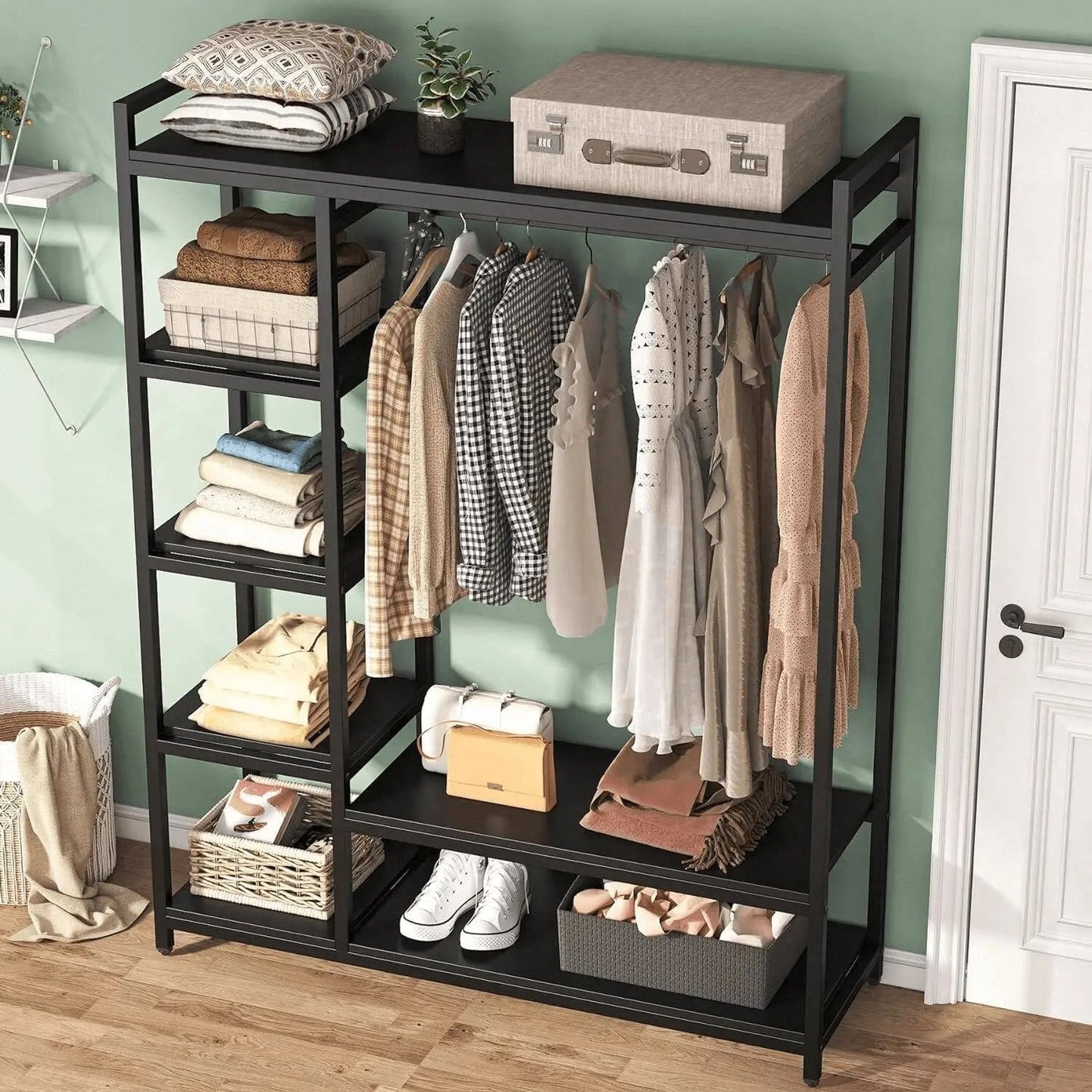 NArt53 - Parfov Clothes Hanger