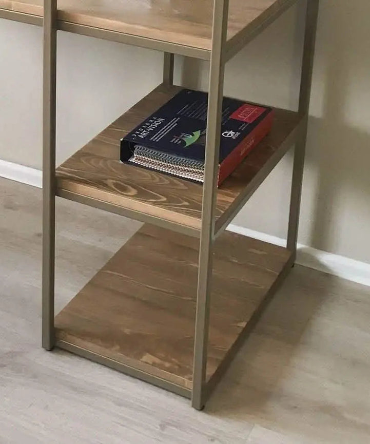 NArt10 - Desk with Storage