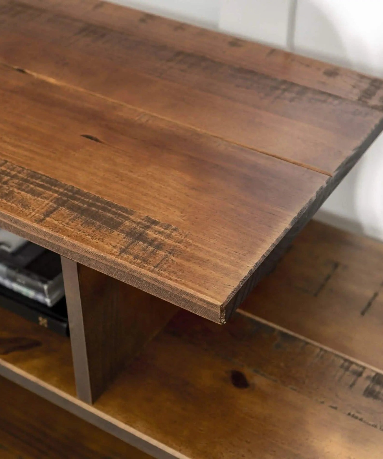 تسوق الأن من هومكس  ترابيزة تليفزيون 130*35*60 سم - ROD210 بأفضل سعر وأفضل جودة 