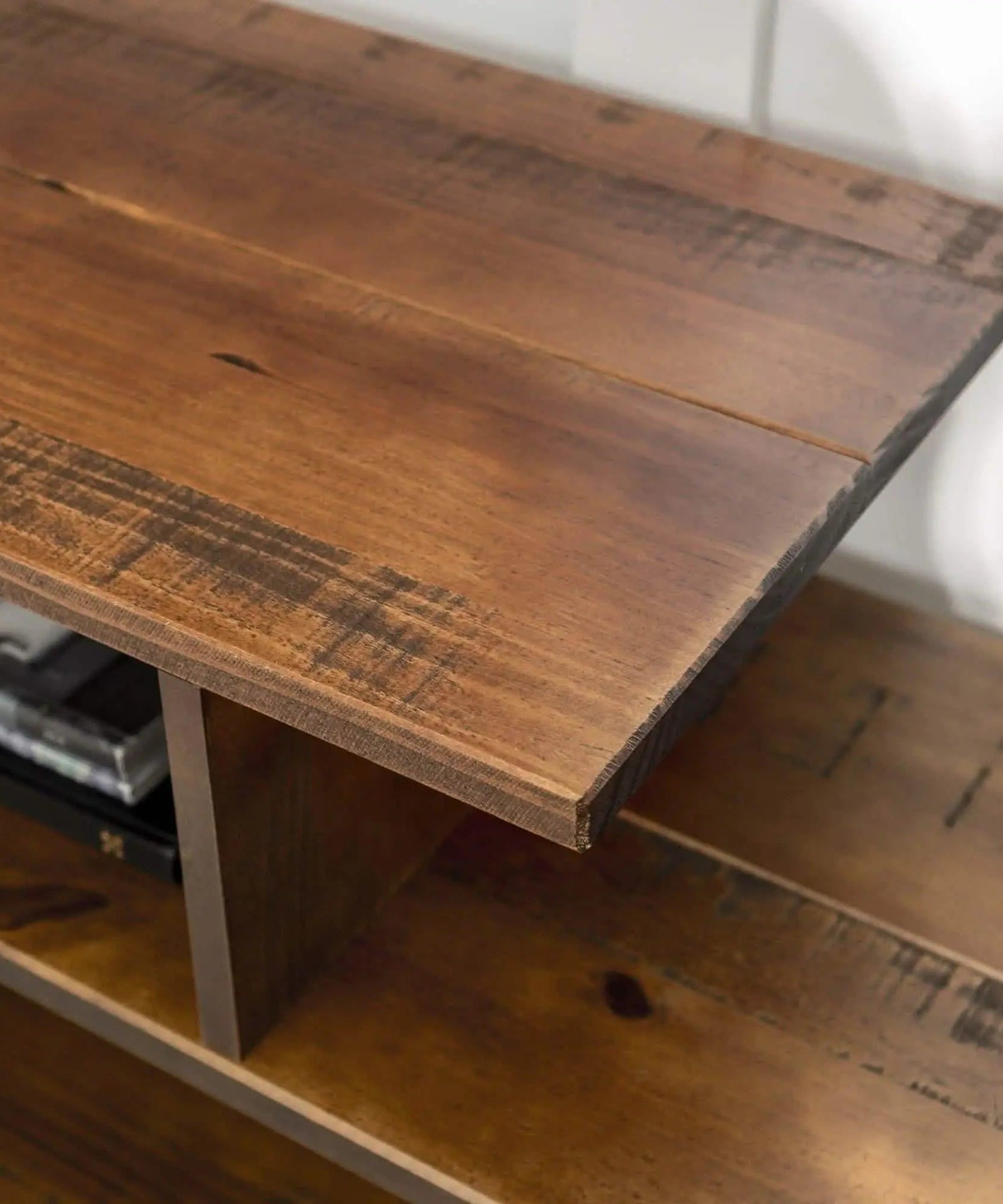 تسوق الأن من هومكس  ترابيزة تليفزيون 130*35*60 سم - ROD210 بأفضل سعر وأفضل جودة 