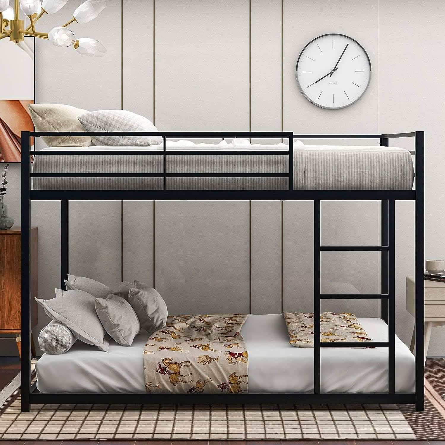 NArt46- Double-decker bed
