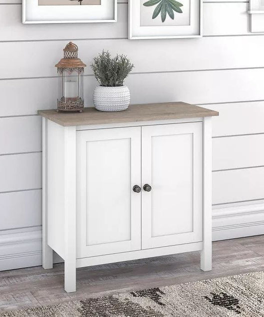 White boot with legs = ART.W.AW5032