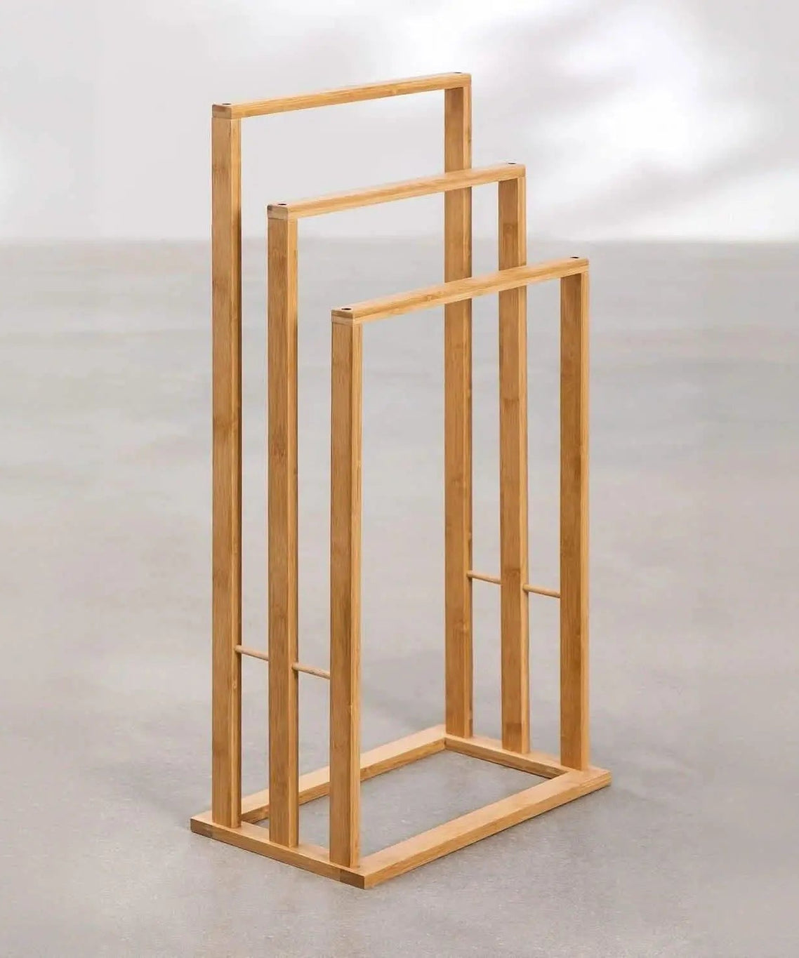 تسوق الأن من هومكس  علاقة فوط خشب زان 30*60*110 سم - ROD126 بأفضل سعر وأفضل جودة 