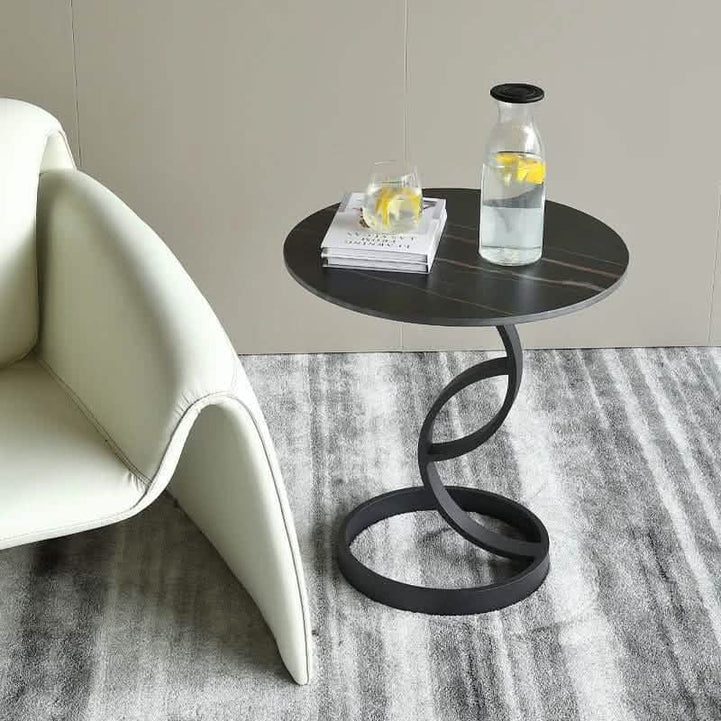 NArt113 - Side table