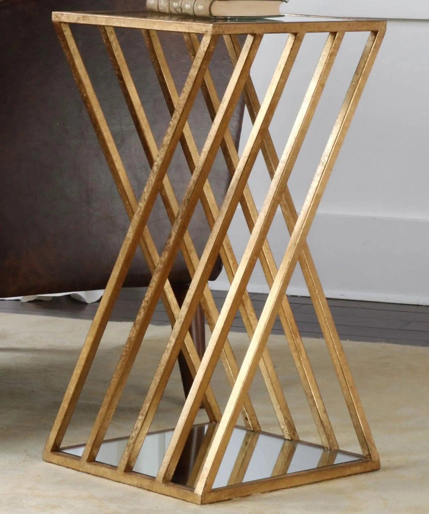 NArt123- Metal table with glass top