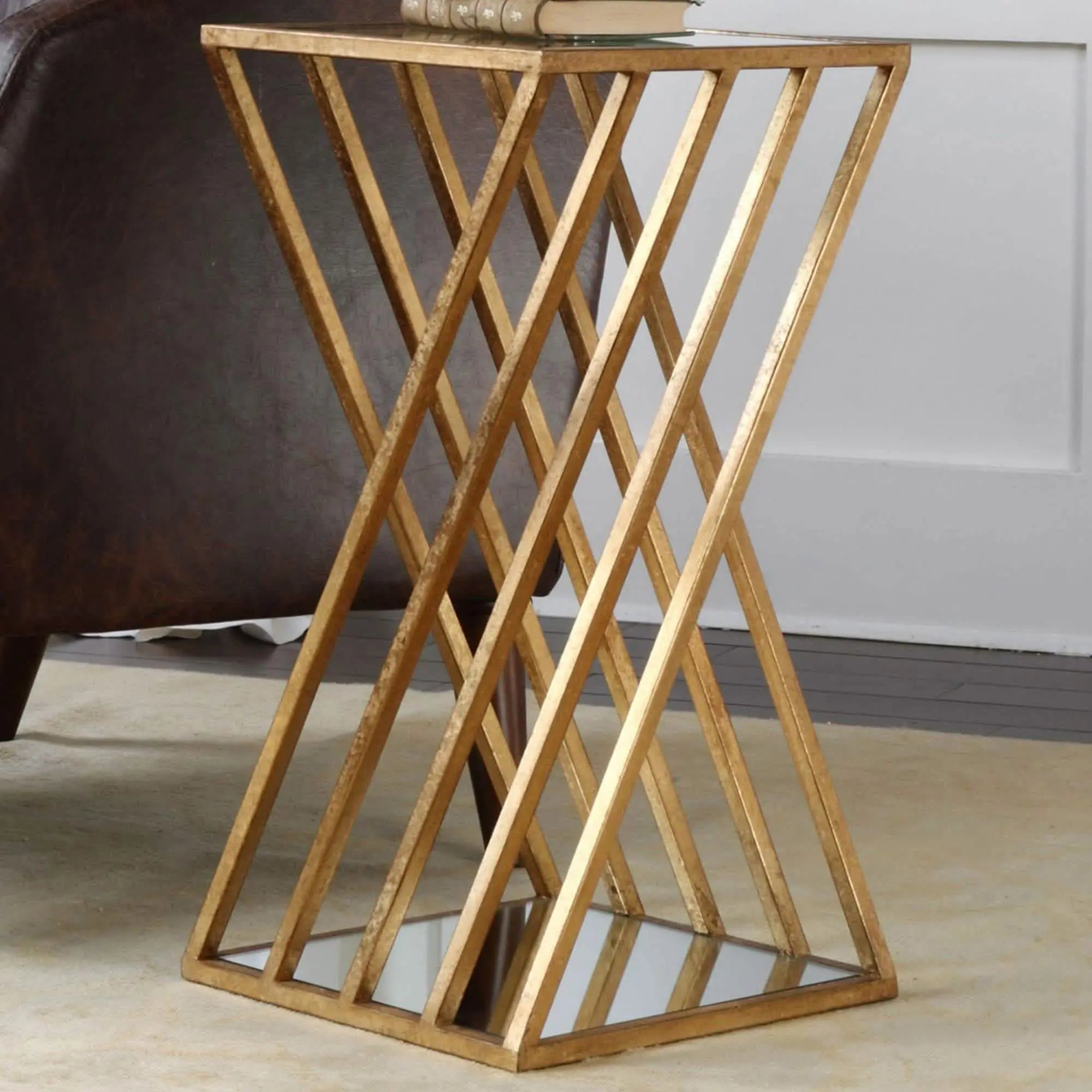 NArt123- ترابيزة معدن بسطح زجاج