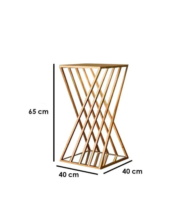 NArt123- Metal table with glass top