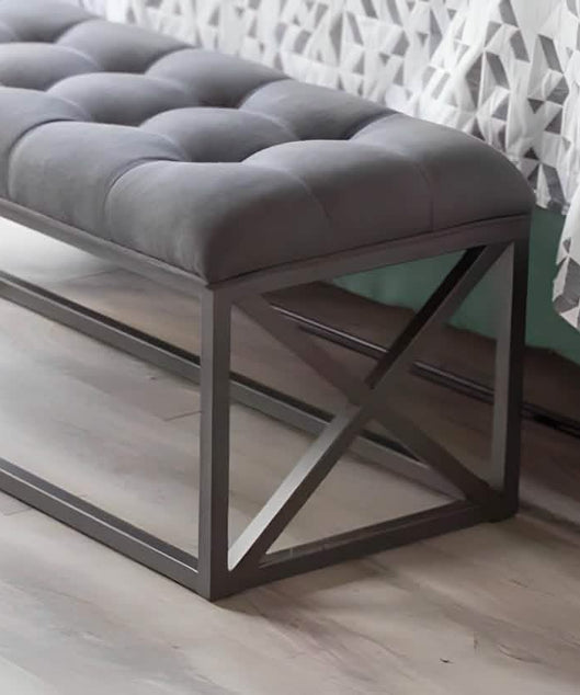 NArt236 - بانكيت معدن أسود