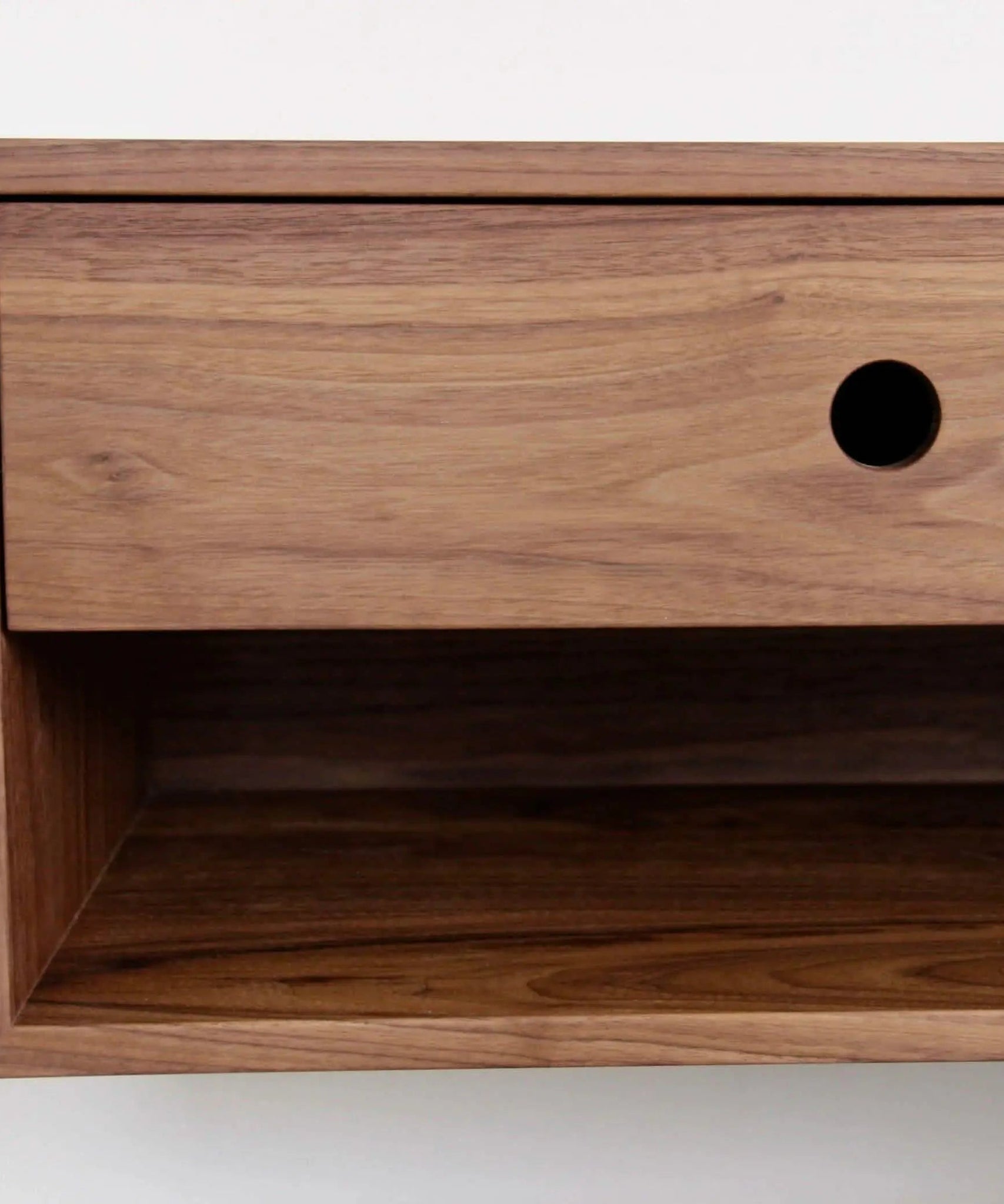 تسوق الأن من هومكس  درج مع رف معلق 50*35*30 سم - ROD117 بأفضل سعر وأفضل جودة 