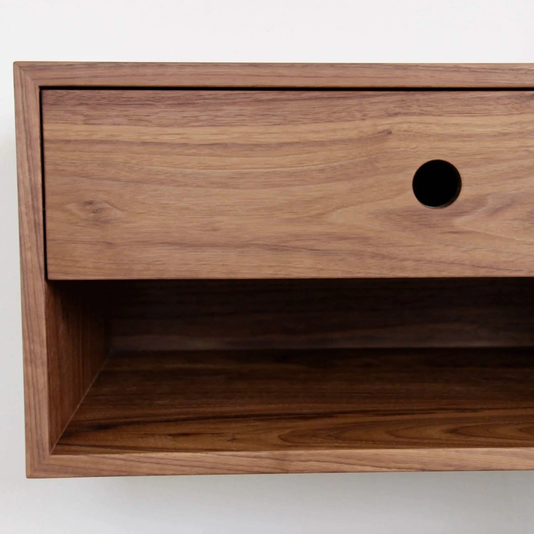 تسوق الأن من هومكس  درج مع رف معلق 50*35*30 سم - ROD117 بأفضل سعر وأفضل جودة 