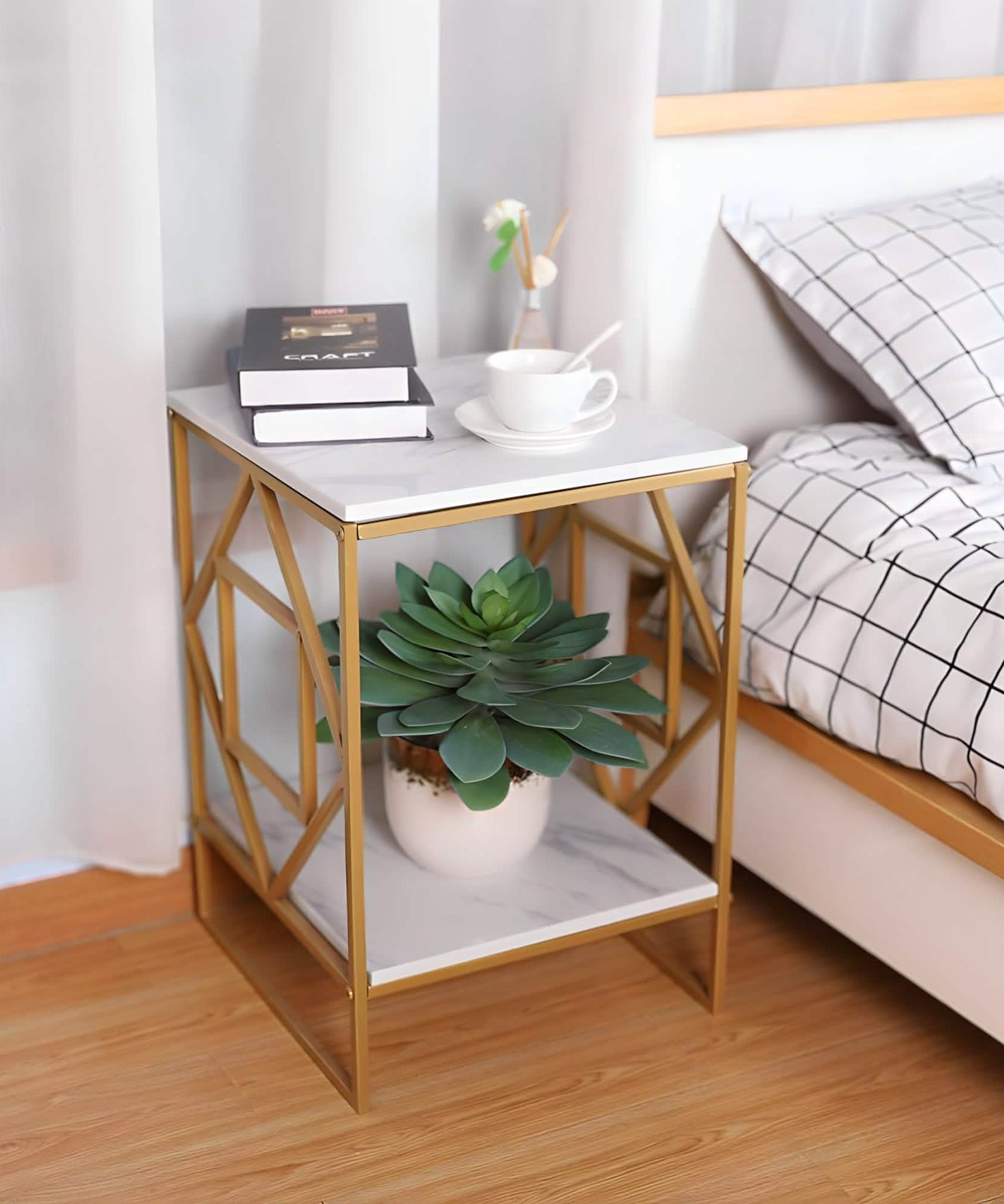 NArt237 - كومود معدن