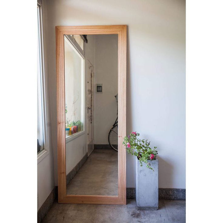 ART.W.AW.20434 - Stand mirrors