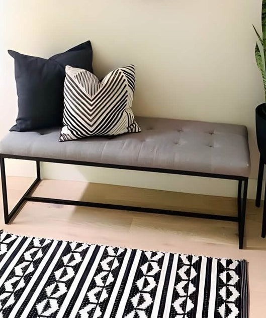 NArt229 - بانكيت معدن أسود