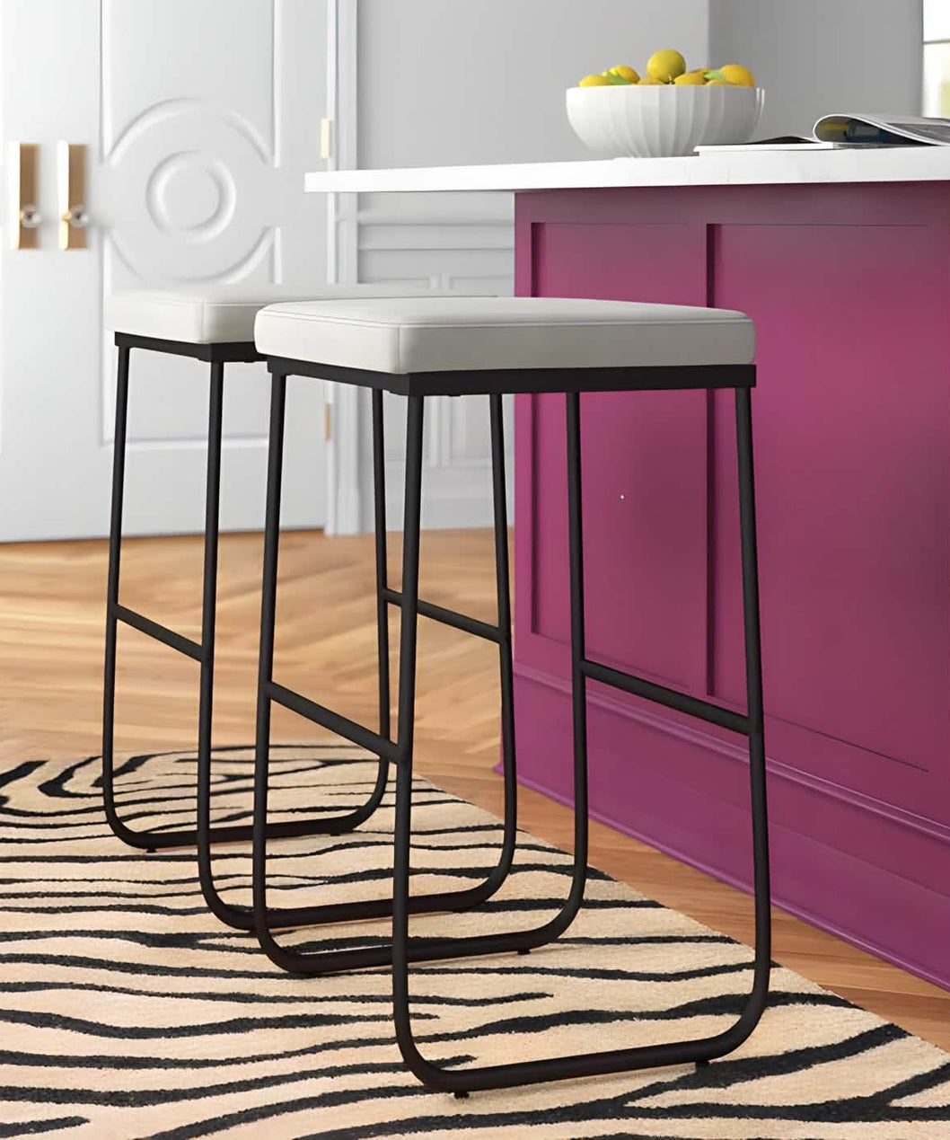 NArt263 - كرسي بار معدن و جلد