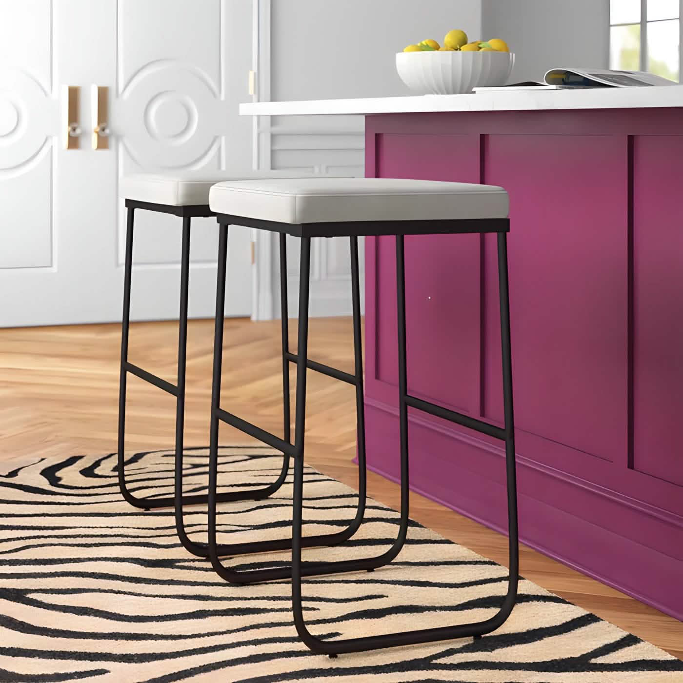 NArt263 - كرسي بار معدن و جلد