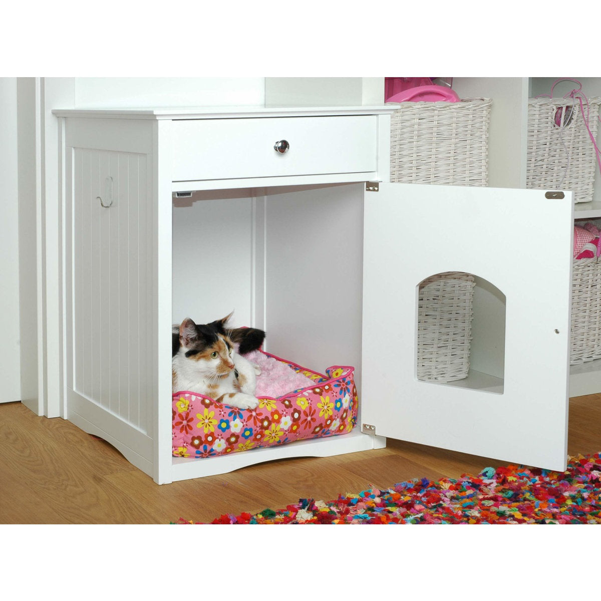 ART.W.AW.5061 Animal Houses