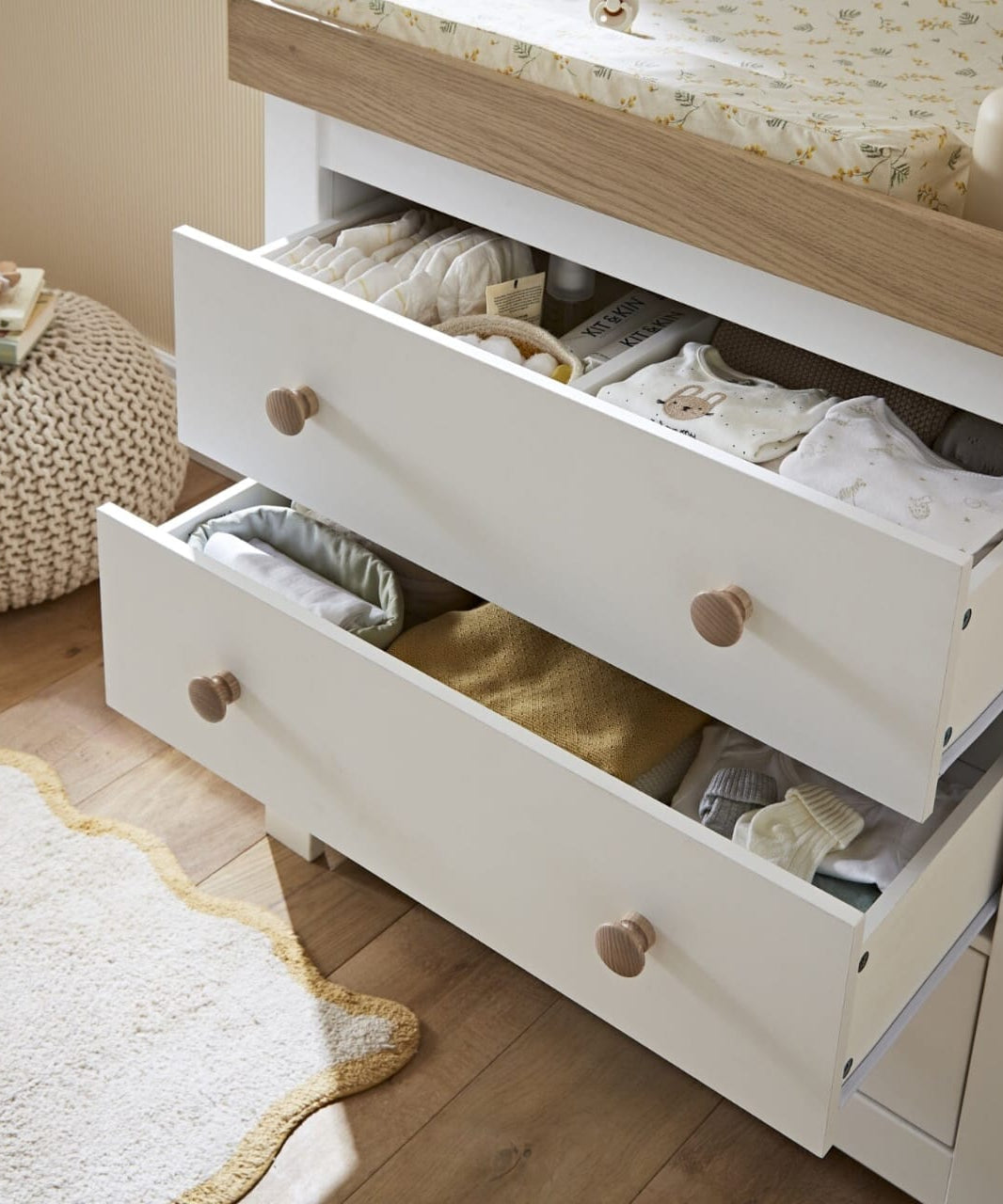 غرفة اطفال كاملة