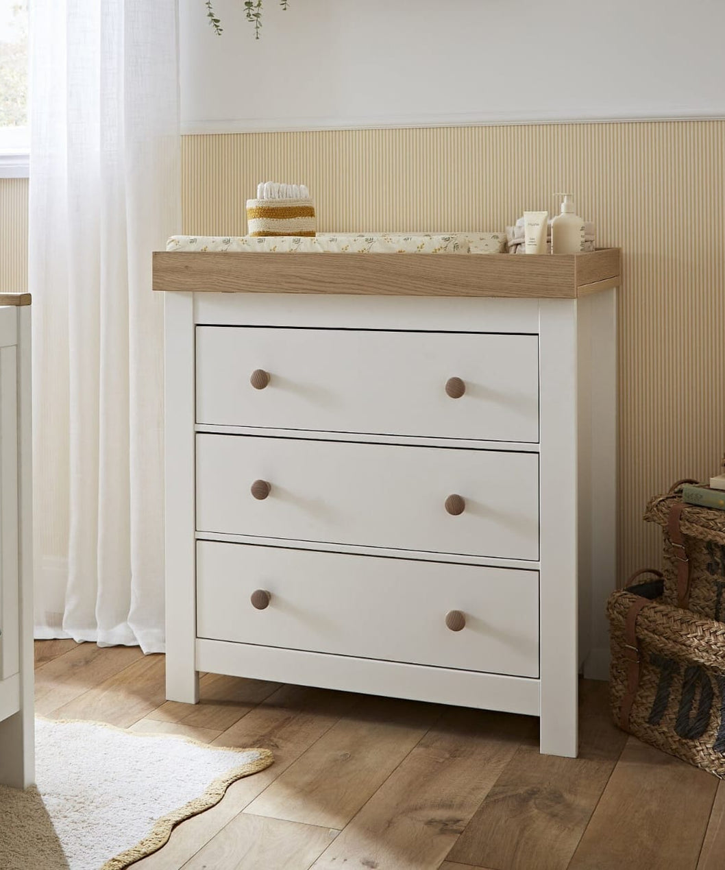 غرفة اطفال كاملة