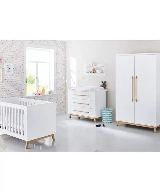 غرفة اطفال كاملة