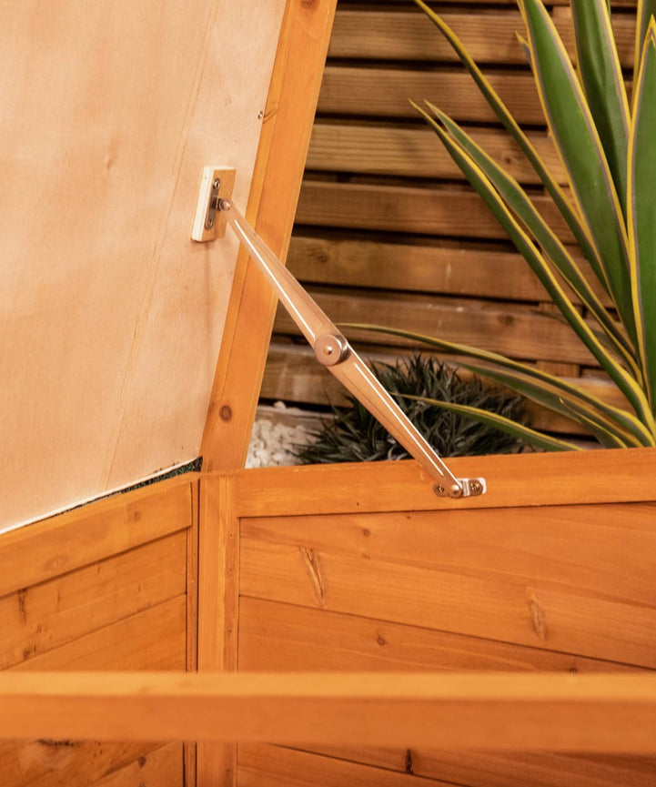 ART.W.AW.5054 - Animal Houses