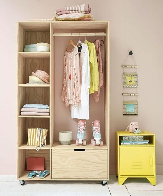 استاند ملابس خشب طبيعي