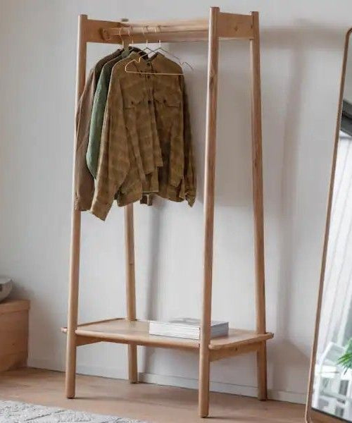 استاند ملابس خشب طبيعي