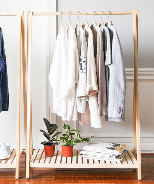 استاند ملابس خشب طبيعي