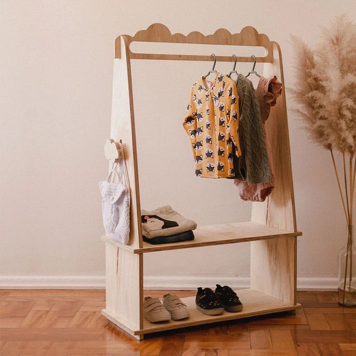 Baby clothes stand