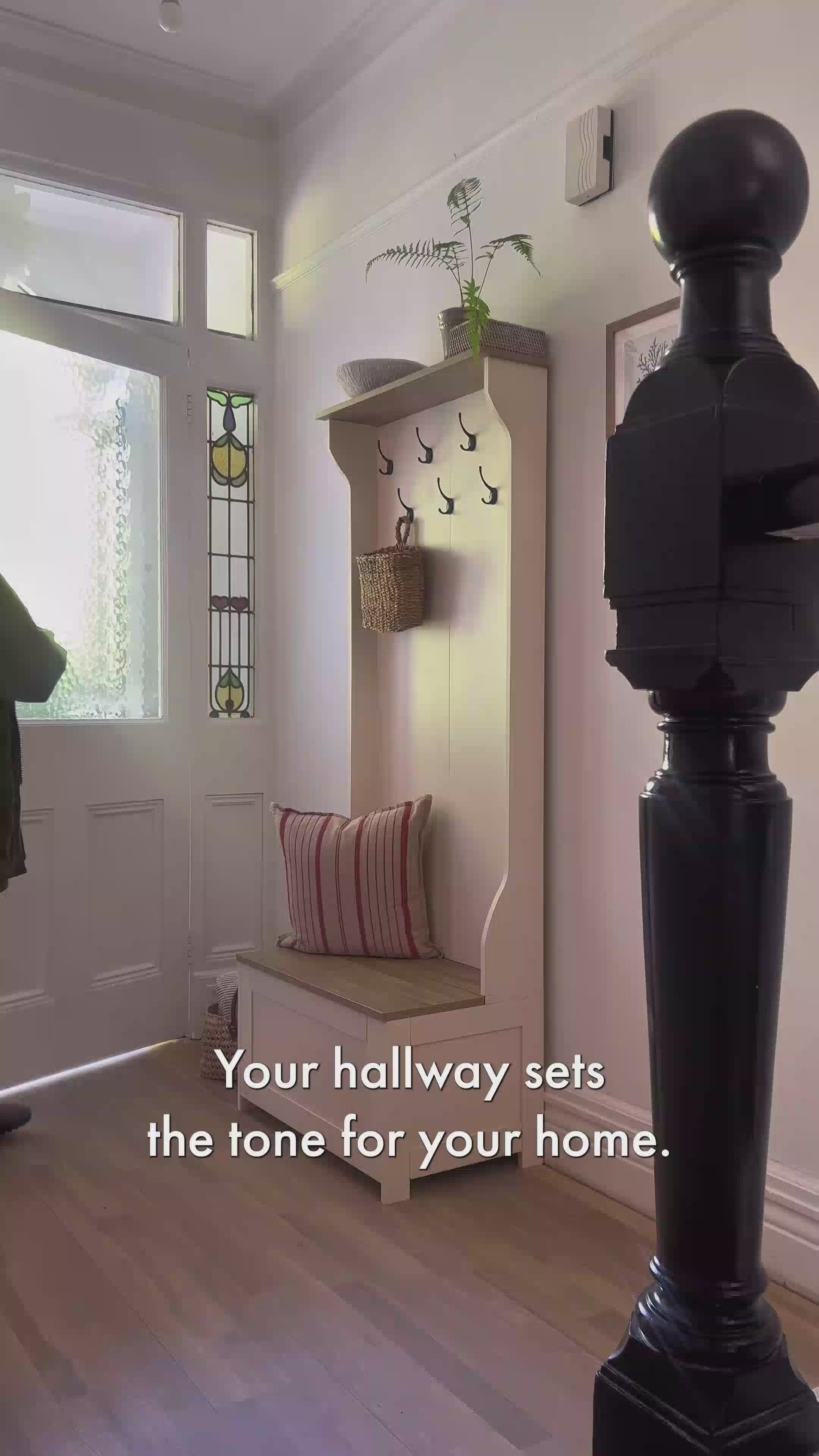 اثاث المدخل ART.W.A.11000